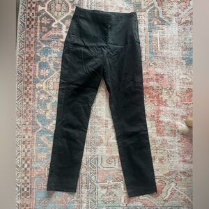 Black High-Waisted H&M Cropped Pants